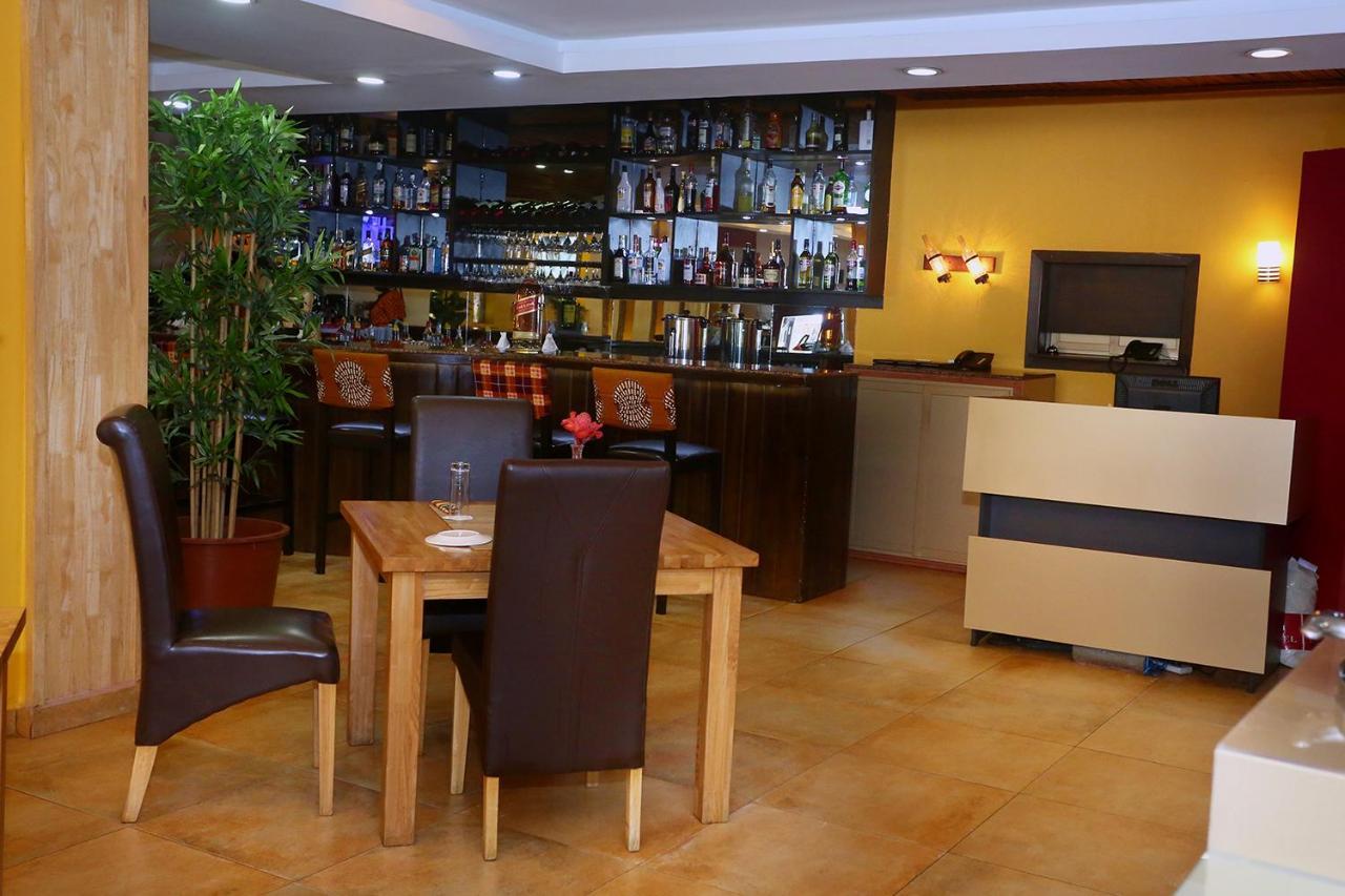 The Cape Hotel Monrovia Exterior foto